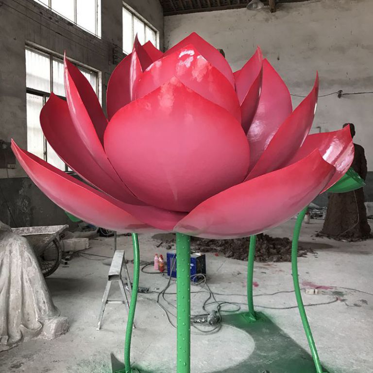 荷花雕塑在公共艺术领域中具有怎样的社会价值