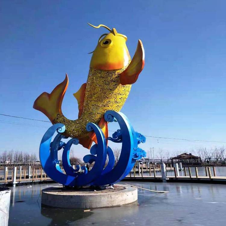 儿童主题空间中的鲤鱼雕塑设计需要注意哪些要点