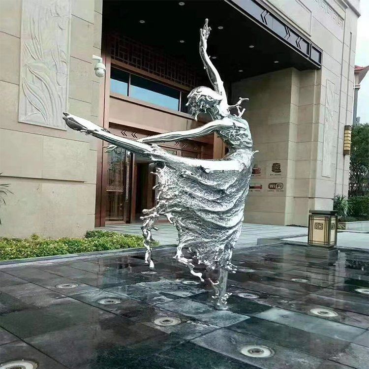 当代艺术家在创作跳舞人物雕塑时会运用哪些新技术与新材料