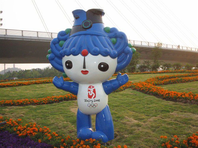 生态理念在景观雕塑设计中如何体现？