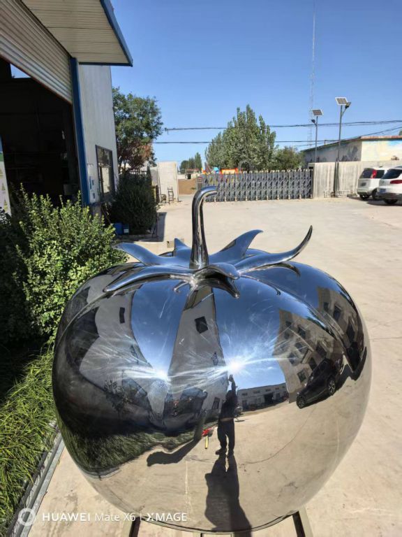 室内金属雕塑如何应对温度和湿度变化的影响