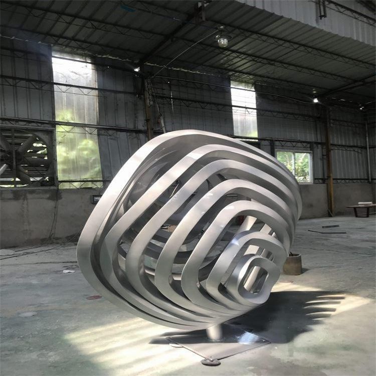 贝壳雕塑设计中如何融入文化寓意