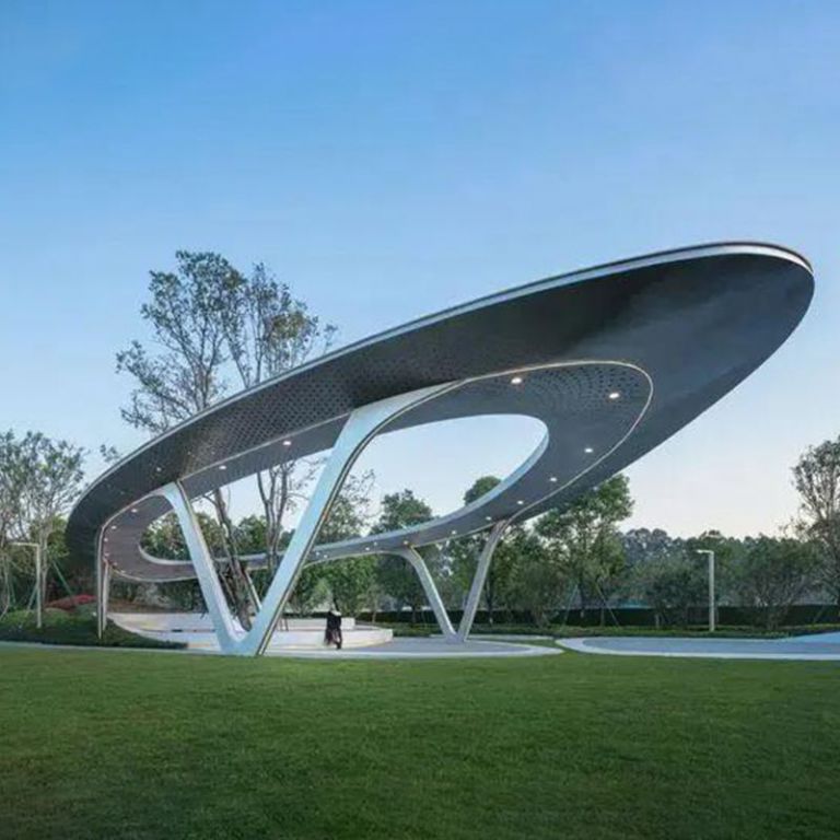 不锈钢廊架雕塑的使用寿命受哪些因素影响