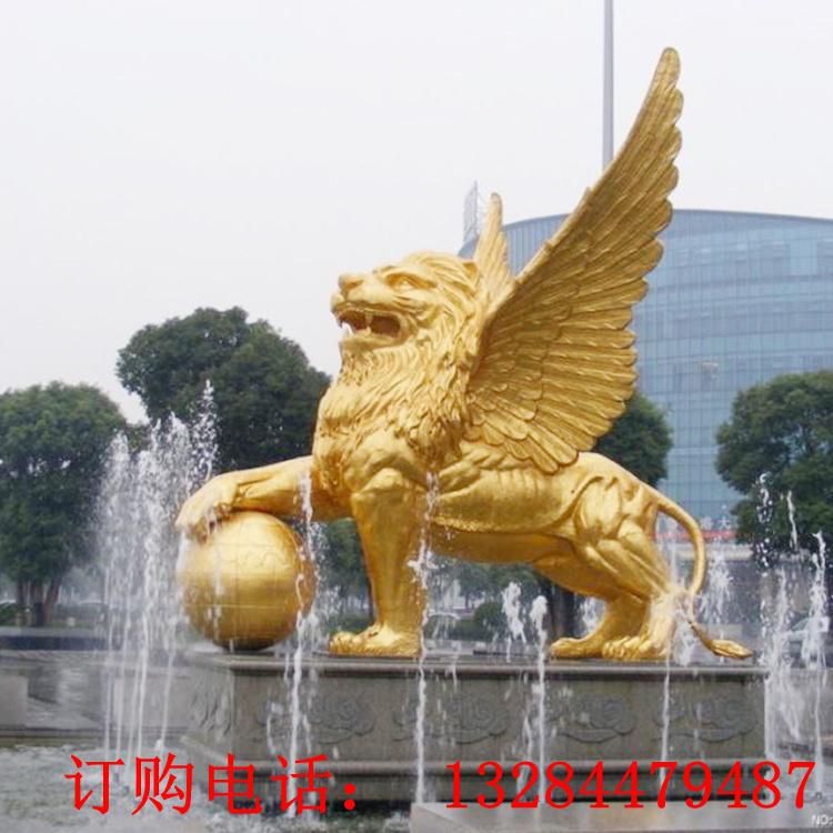 大型狮子有翅膀玩球铸铜雕塑