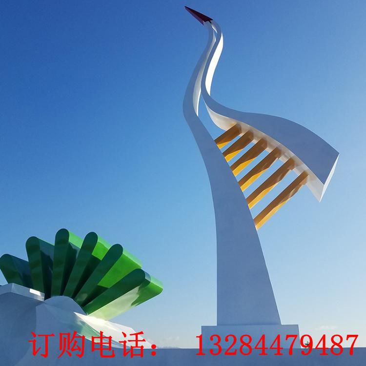 大型不锈钢抽象鹤雕塑