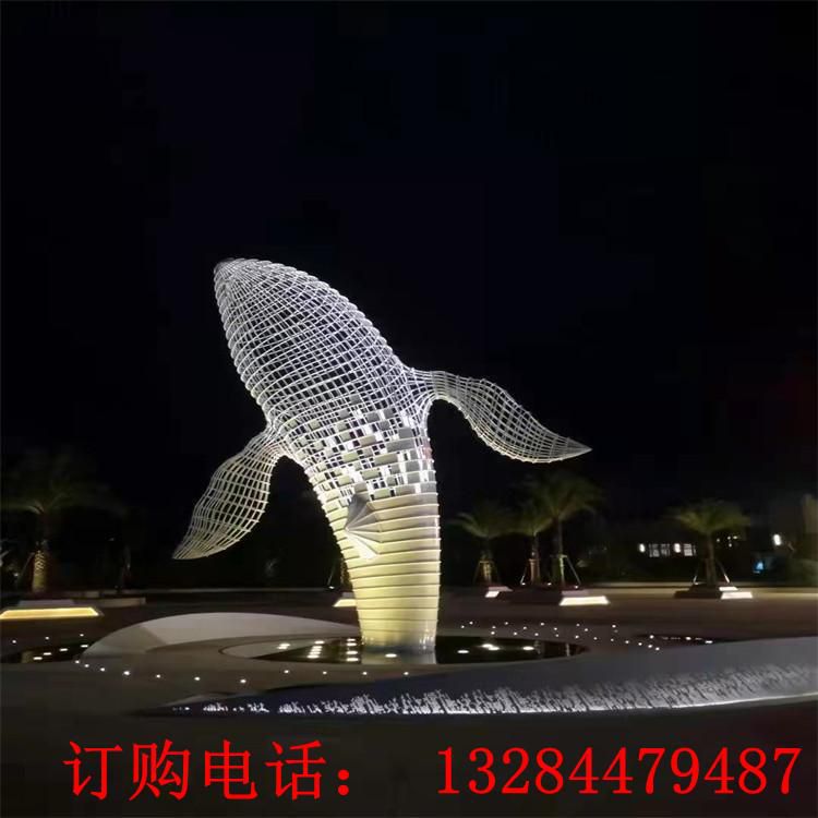 大型不锈钢镂空发光鲸鱼雕塑