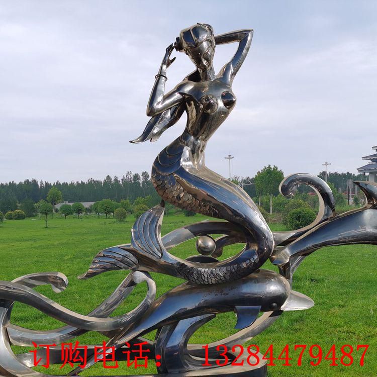 不锈钢镜面美人鱼雕塑