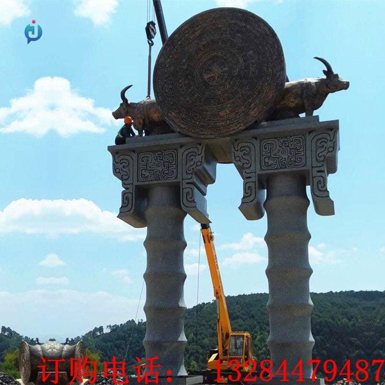 大型铸铜牛鼓雕塑