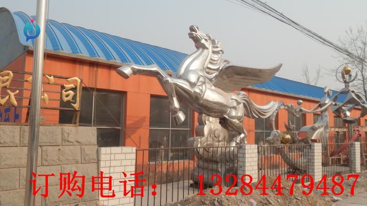 不锈钢飞马雕塑