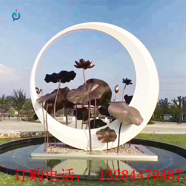 不锈钢圆环荷花雕塑