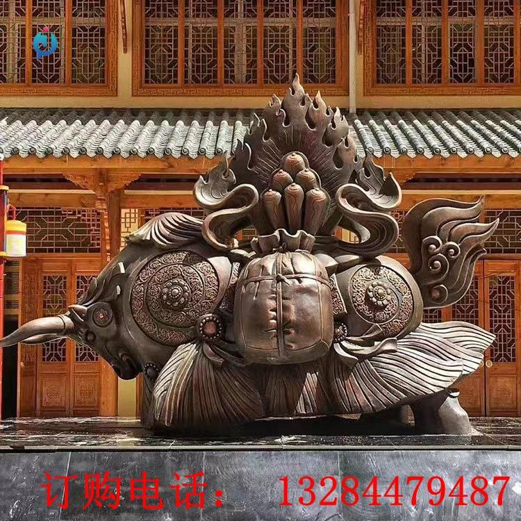 铸铜神圣牛雕塑