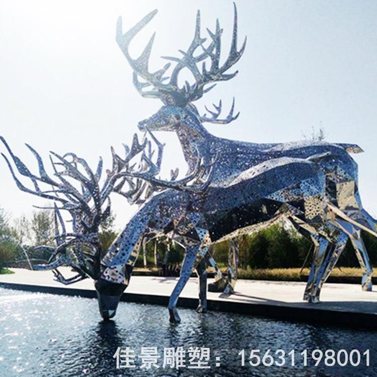 不锈钢公园几何鹿喝水雕塑