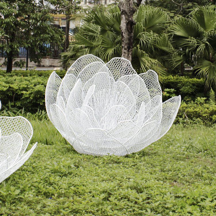 镂空花朵广场不锈钢雕塑
