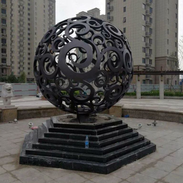 镂空球喷泉景观铜雕