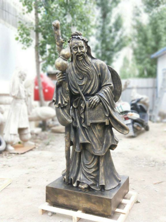 扁鹊行医人物标志铜雕
