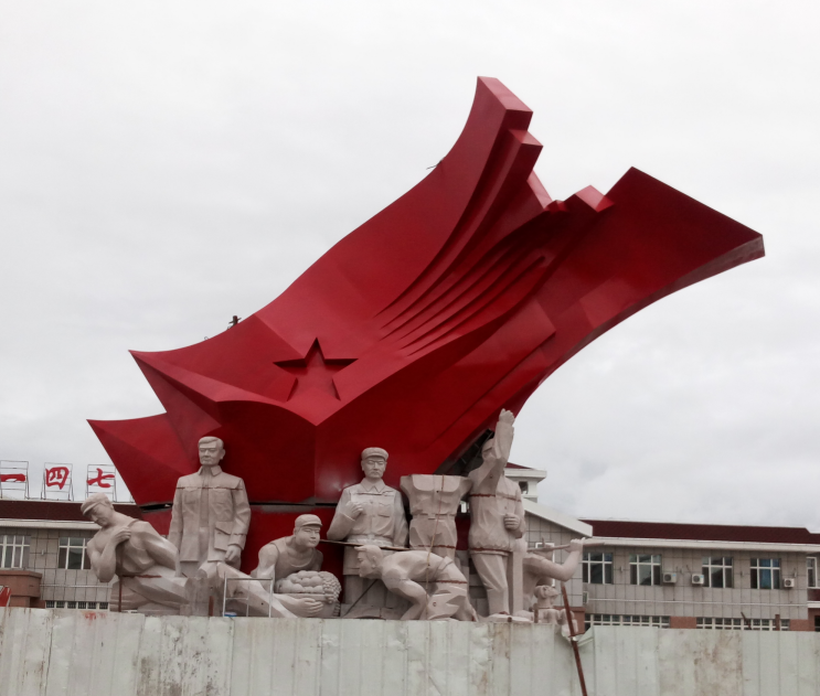 铸铜旗手党建雕塑