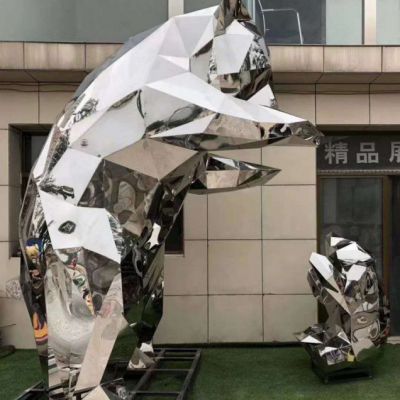 不锈钢北极熊雕塑大型镜面动物雕塑