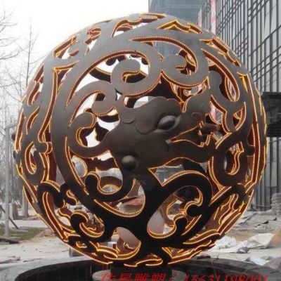 广场不锈钢镂空球雕塑