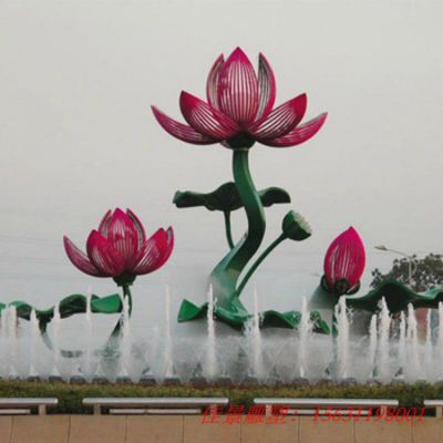 不锈钢彩色荷花雕塑