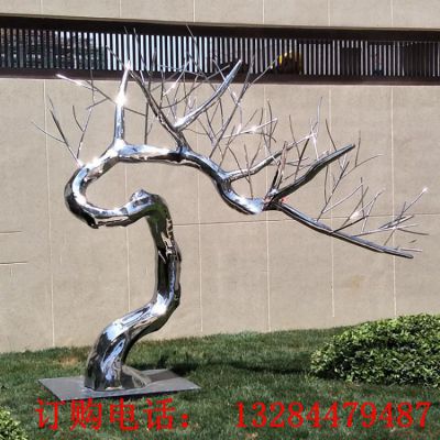 不锈钢镜面树雕塑