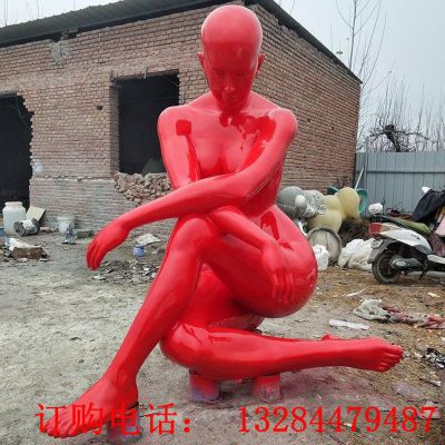 不锈钢人物盘腿坐下造型雕塑
