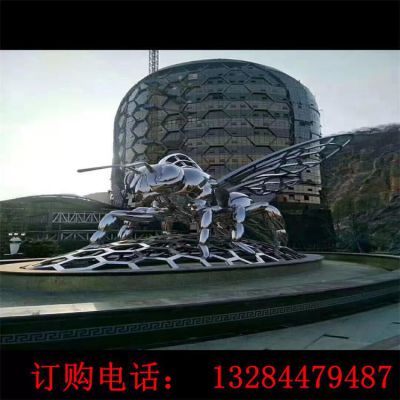 大型不锈钢镜面蜜蜂造型昆虫雕塑