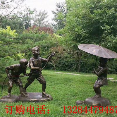 孩童嬉戏打闹造型铜雕