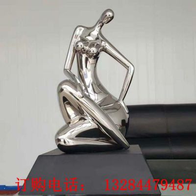 不锈钢抽象女人镜面雕塑