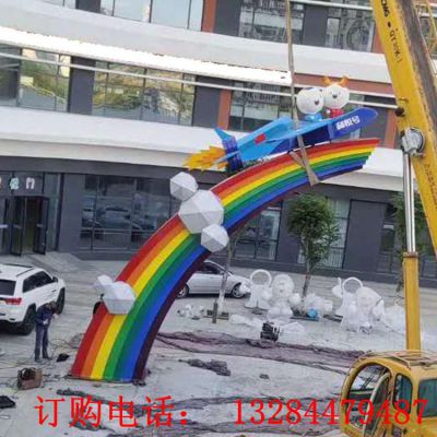 不锈钢彩虹卡通喷射飞机雕塑