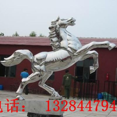 不锈钢镜面奔跑马雕塑