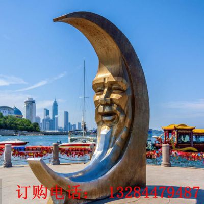 大型不锈钢月亮人脸雕塑