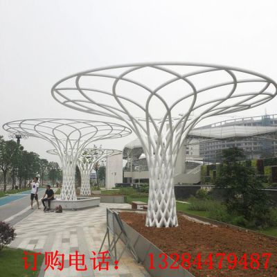 大型不锈钢镂空蘑菇雕塑