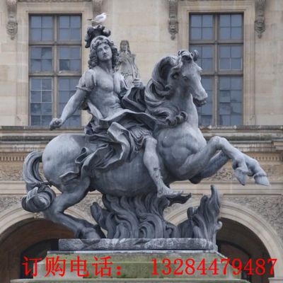 西方人物骑马石雕