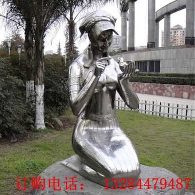苗族少女逗鸟不锈钢雕塑
