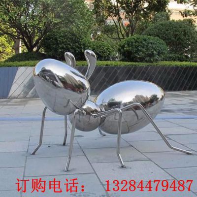 不锈钢镜面蚂蚁雕塑