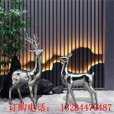 不锈钢镜面鹿雕塑