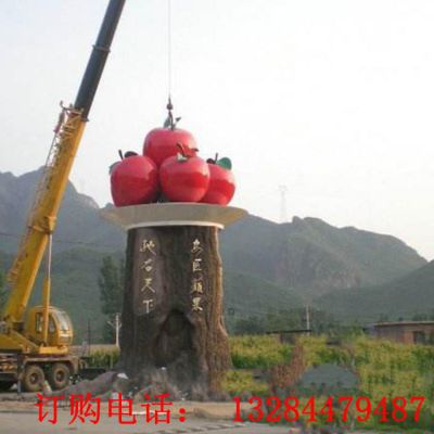 不锈钢苹果雕塑
