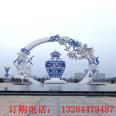 大型不锈钢青花瓷花瓶雕塑