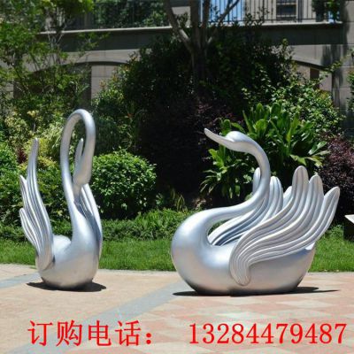 不锈钢镜面天鹅雕塑