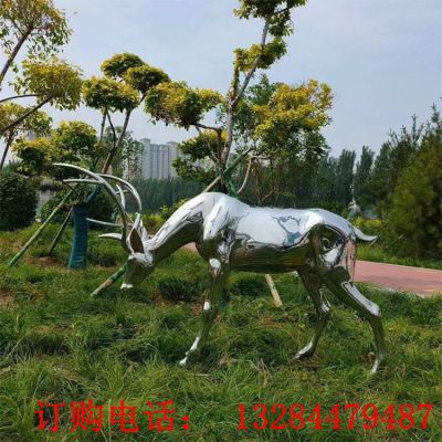 不锈钢镜面麋鹿雕塑