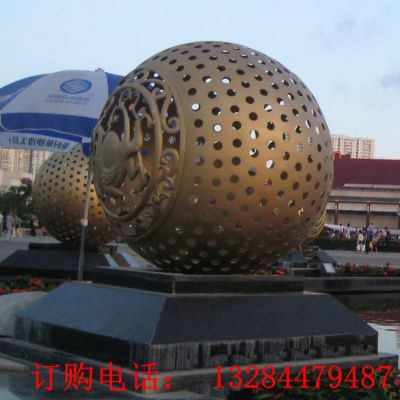 不锈钢镂空龙圆球雕塑