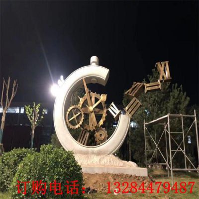 不锈钢齿轮雕塑