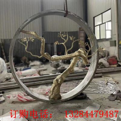 不锈钢圆环树干雕塑