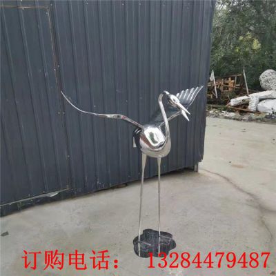 不锈钢镜面鹤雕塑