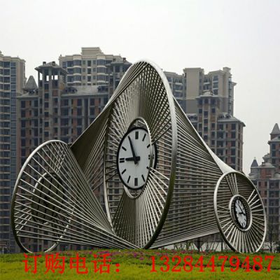 大型不锈钢抽象钟表雕塑