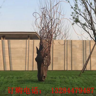 不锈钢抽象拉丝马头雕塑