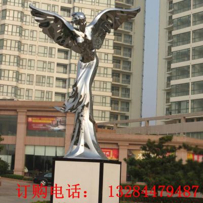 不锈钢镜面天使雕塑