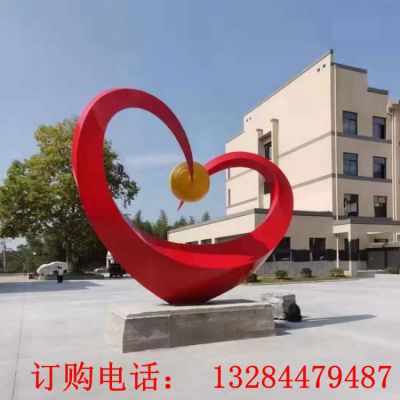 不锈钢爱心雕塑