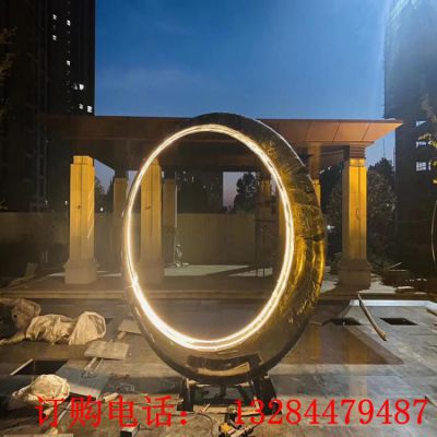 不锈钢发光圆环雕塑