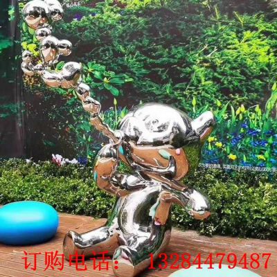 不锈钢镜面吹泡泡熊雕塑
